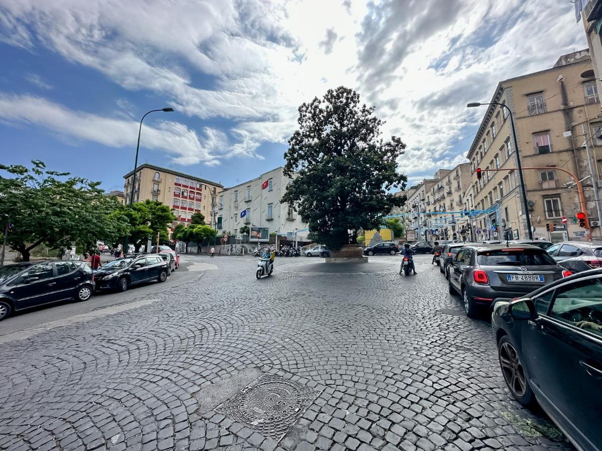 Exclusive Parking Flat X 4 Near Metro 1 Salvator Rosa Daire Napoli Dış mekan fotoğraf