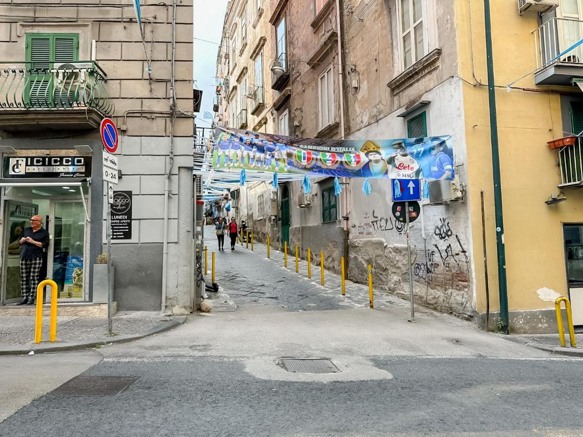 Exclusive Parking Flat X 4 Near Metro 1 Salvator Rosa Daire Napoli Dış mekan fotoğraf