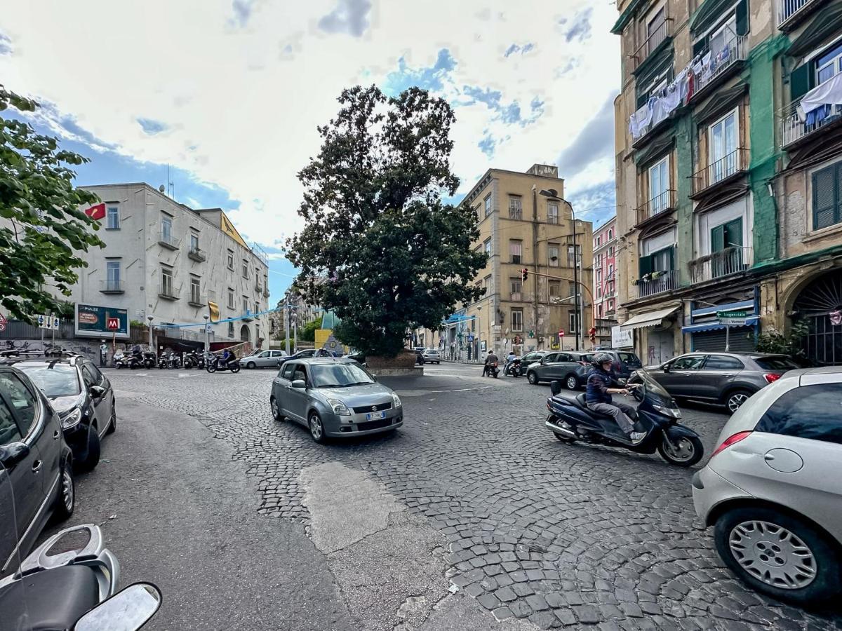 Exclusive Parking Flat X 4 Near Metro 1 Salvator Rosa Daire Napoli Dış mekan fotoğraf